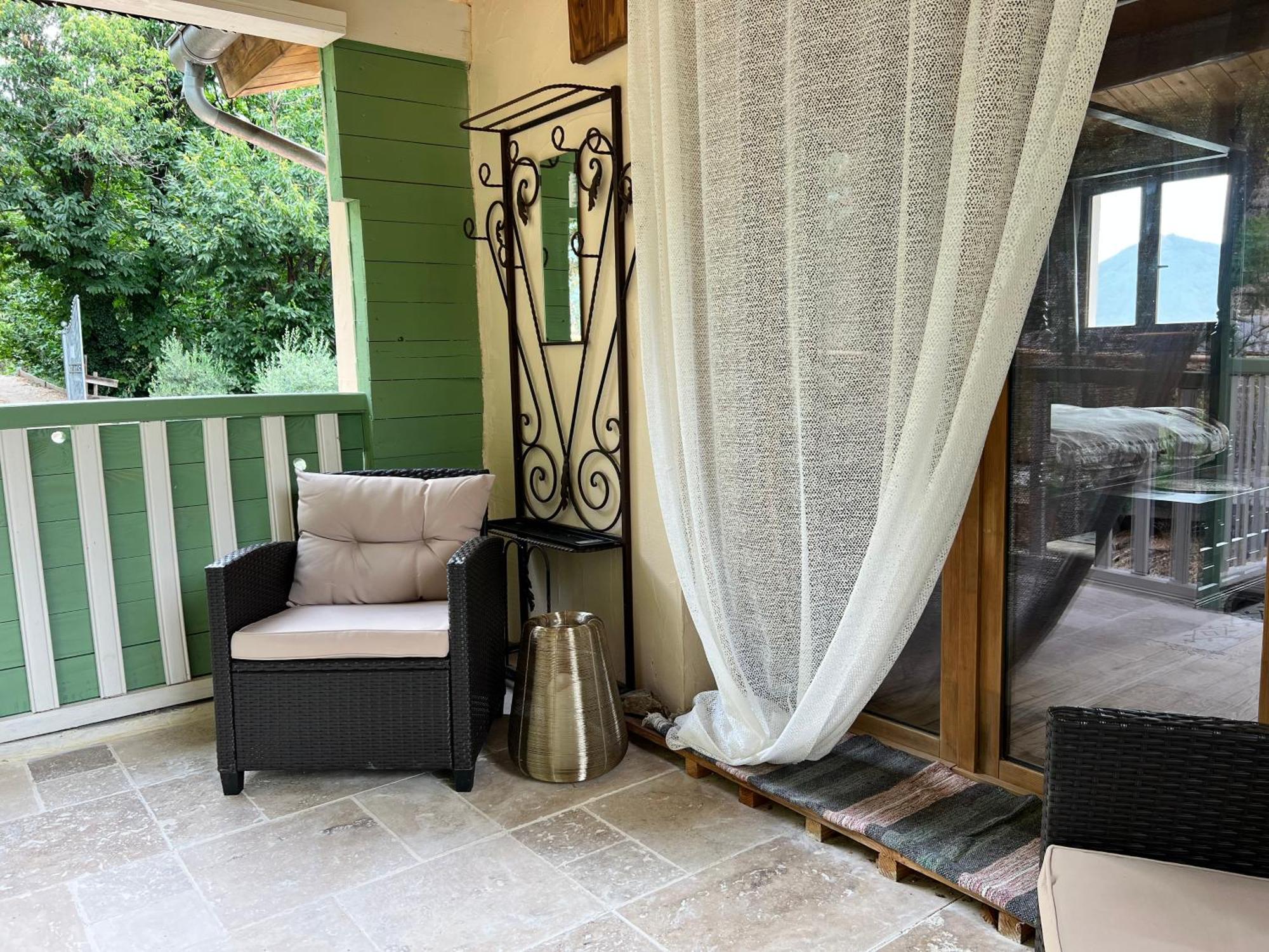 Les Magnels Bed and Breakfast Valleraugue Buitenkant foto